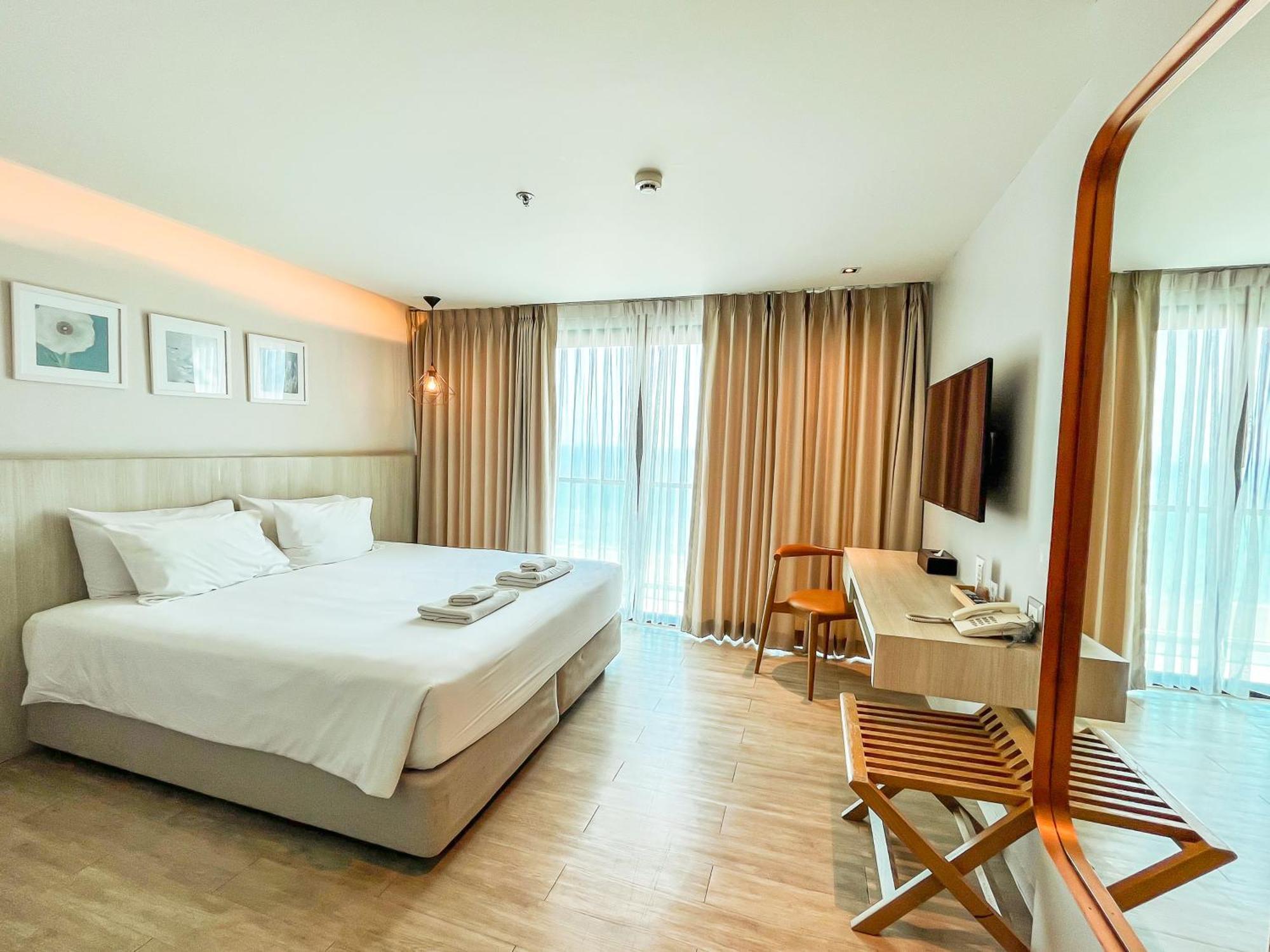 Zand Morada Pattaya Jomtien Beach Exterior photo