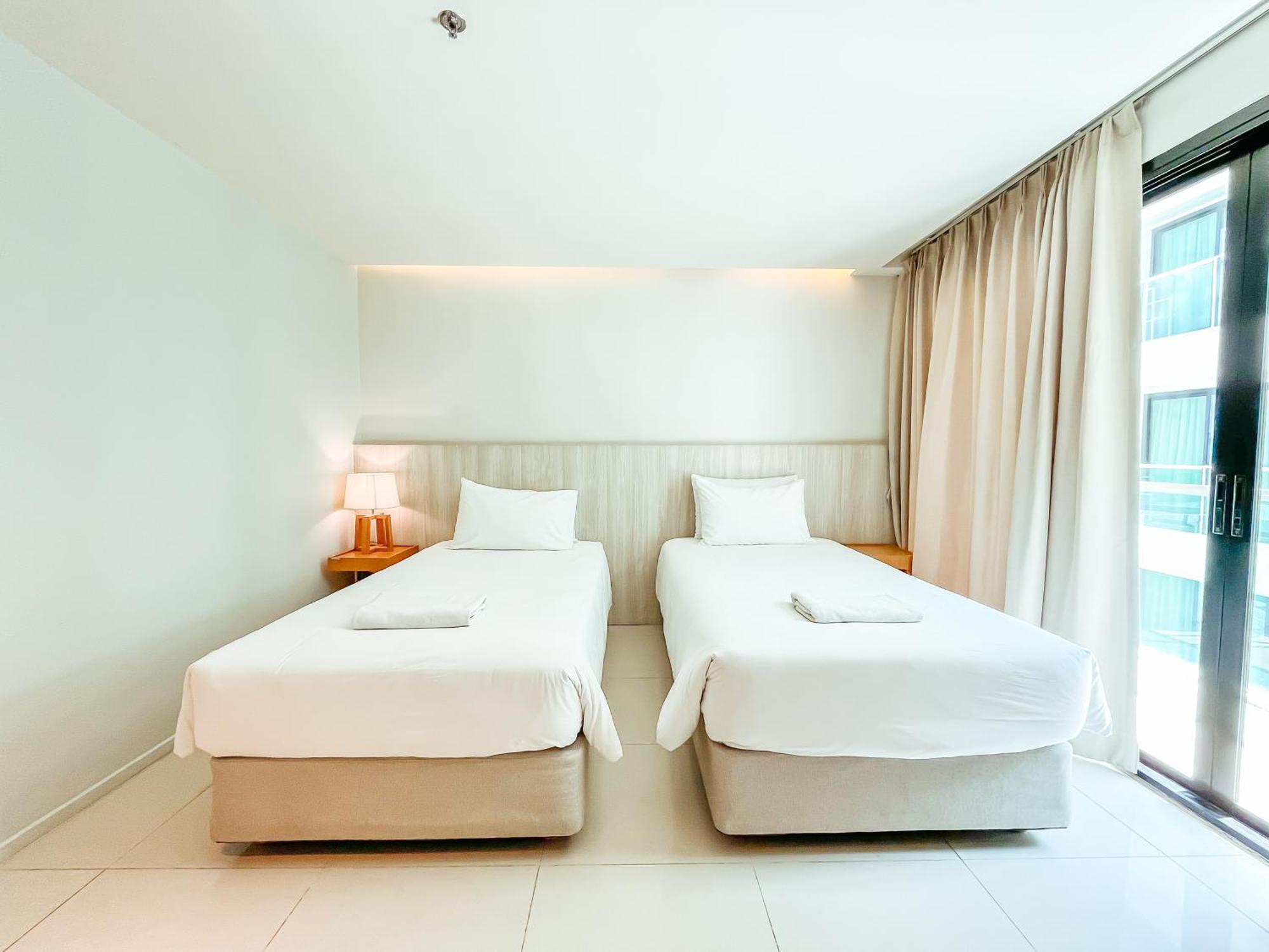 Zand Morada Pattaya Jomtien Beach Exterior photo