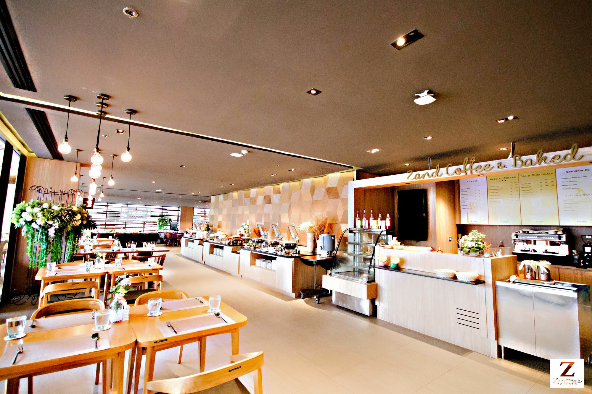 Zand Morada Pattaya Jomtien Beach Exterior photo