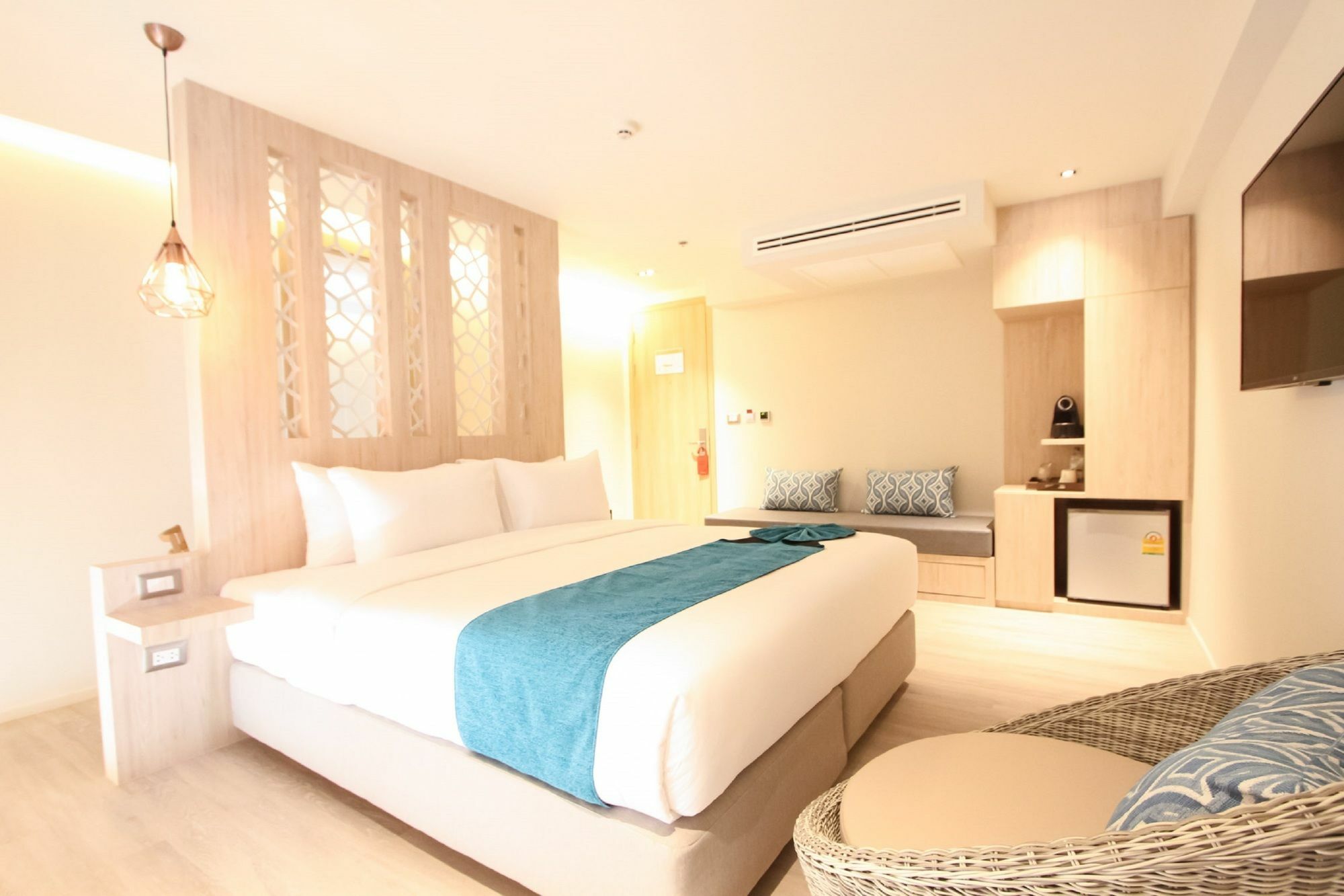 Zand Morada Pattaya Jomtien Beach Exterior photo